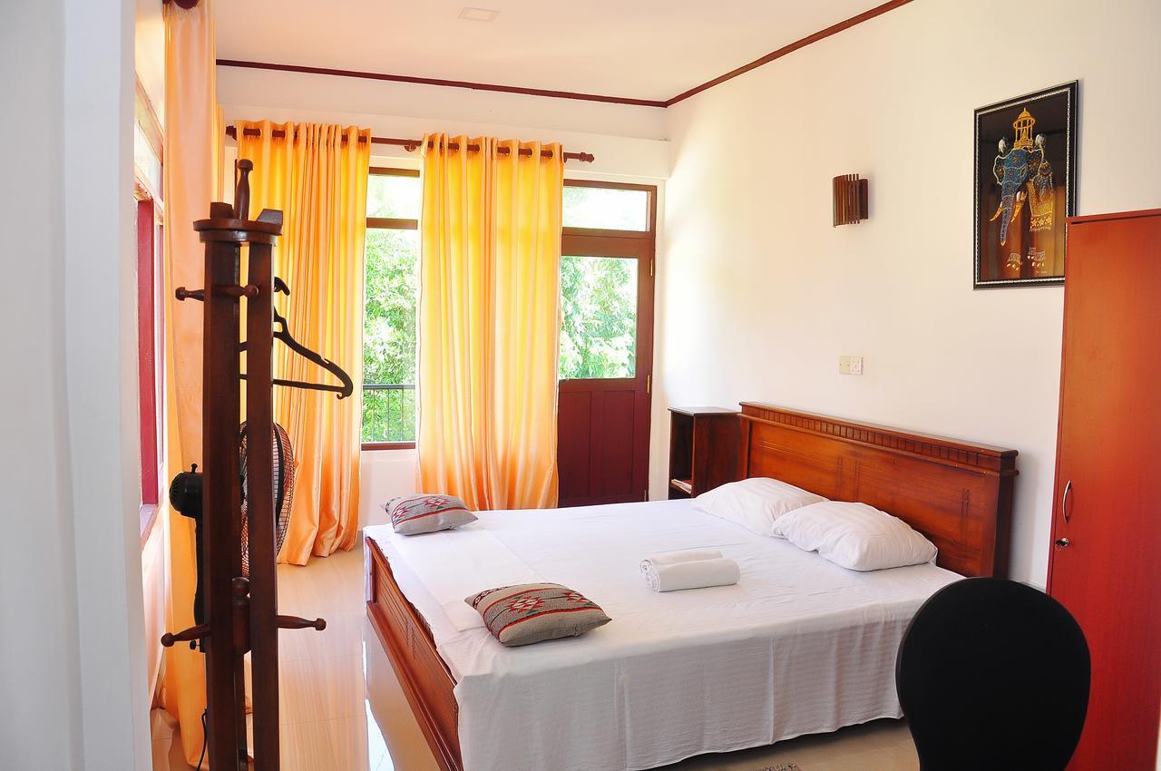 Little Swan Guest House Bentota Dış mekan fotoğraf